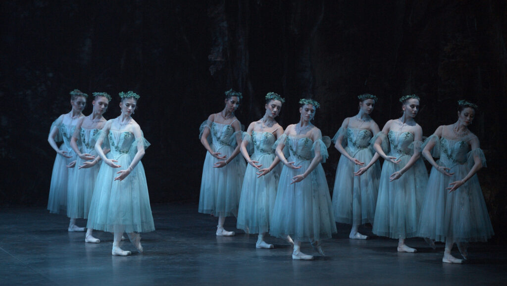 The Wilis corps de ballet in Mary Skeaping's Giselle