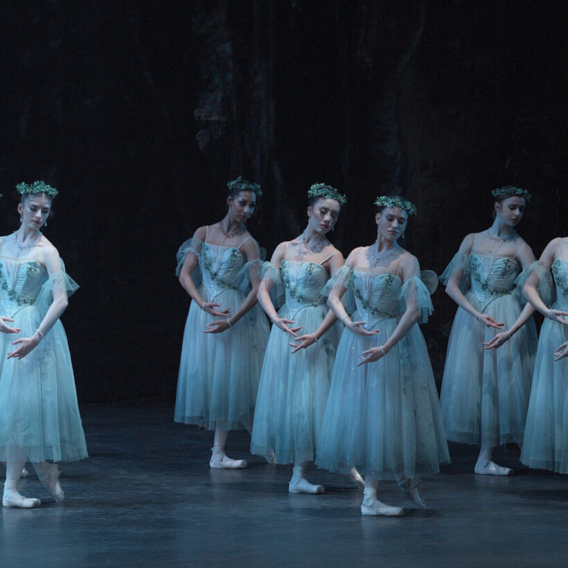 The Wilis corps de ballet in Mary Skeaping's Giselle